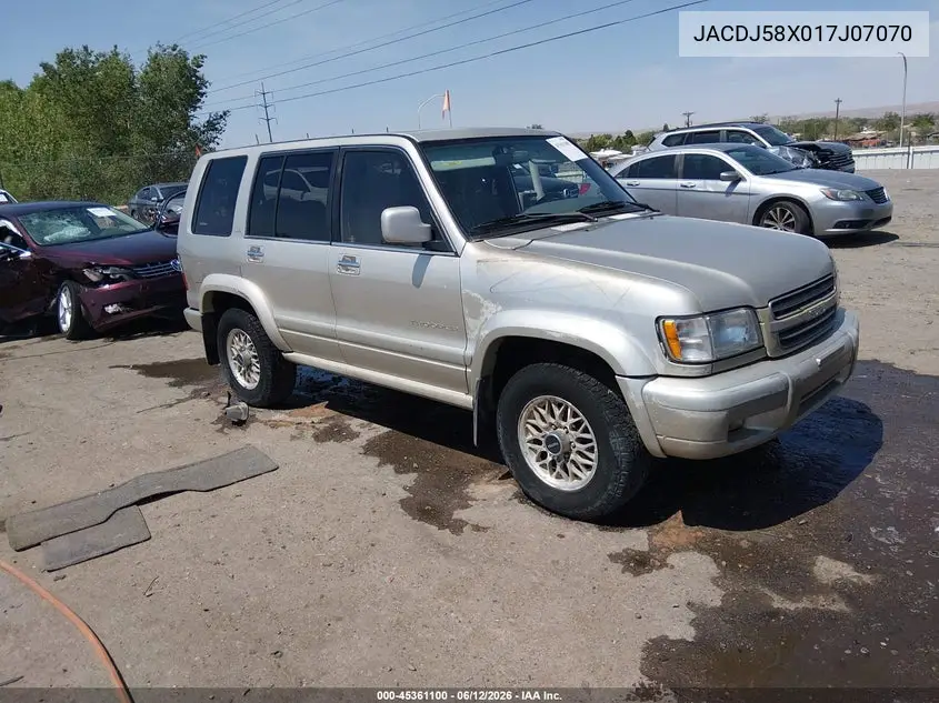 2001 Isuzu Trooper Limited/Ls/S VIN: JACDJ58X017J07070 Lot: 45361100