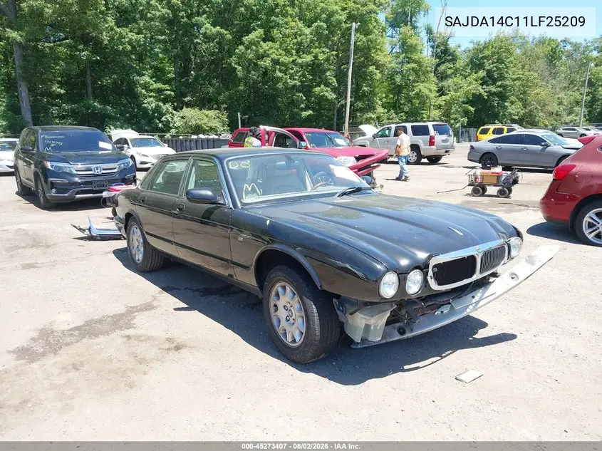 2001 Jaguar Xj8 VIN: SAJDA14C11LF25209 Lot: 45273407