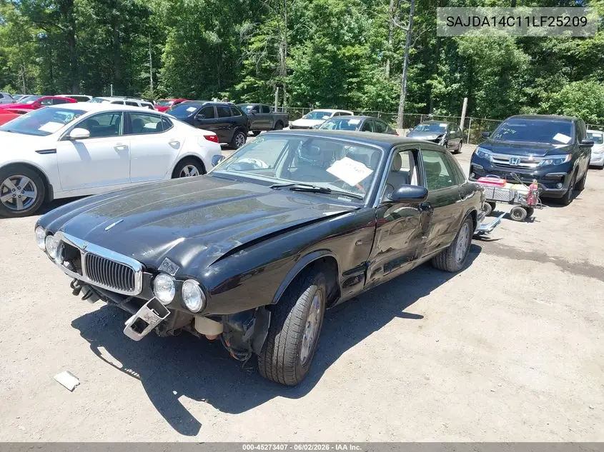 2001 Jaguar Xj8 VIN: SAJDA14C11LF25209 Lot: 45273407