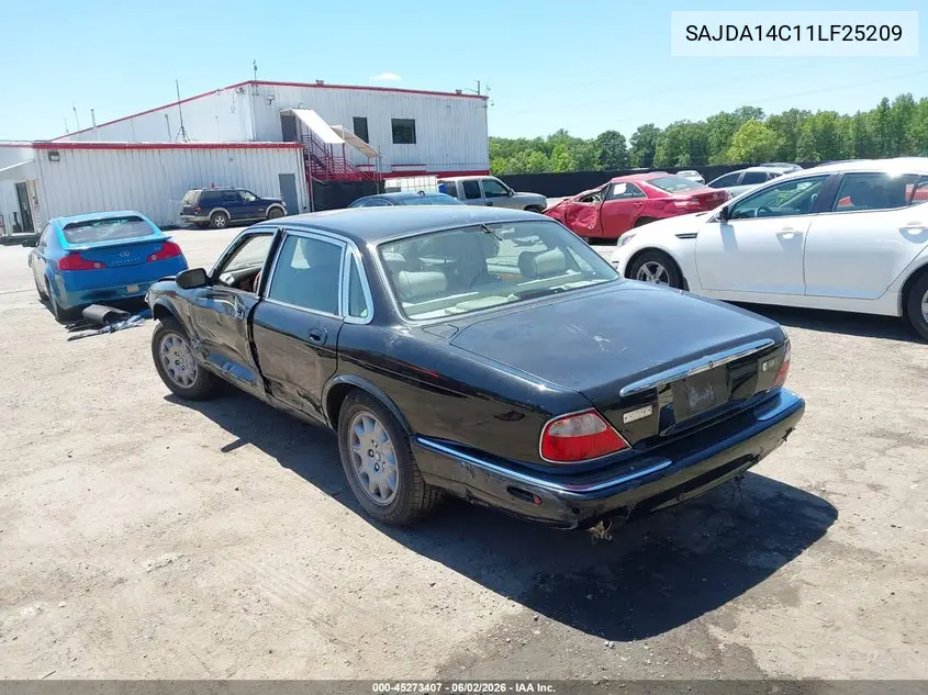 2001 Jaguar Xj8 VIN: SAJDA14C11LF25209 Lot: 45273407