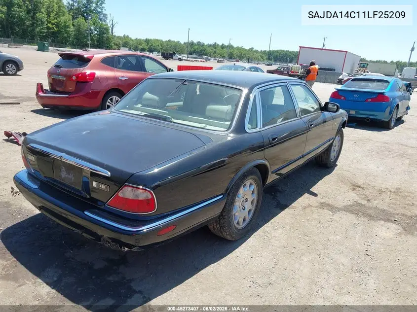 2001 Jaguar Xj8 VIN: SAJDA14C11LF25209 Lot: 45273407