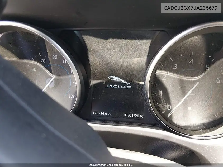 2018 Jaguar F-Pace 30T Premium VIN: SADCJ2GX7JA235679 Lot: 45266508