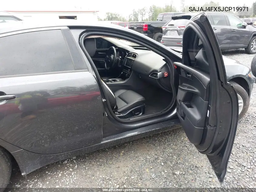 2018 Jaguar Xe 25T Premium VIN: SAJAJ4FX5JCP19971 Lot: 45132943