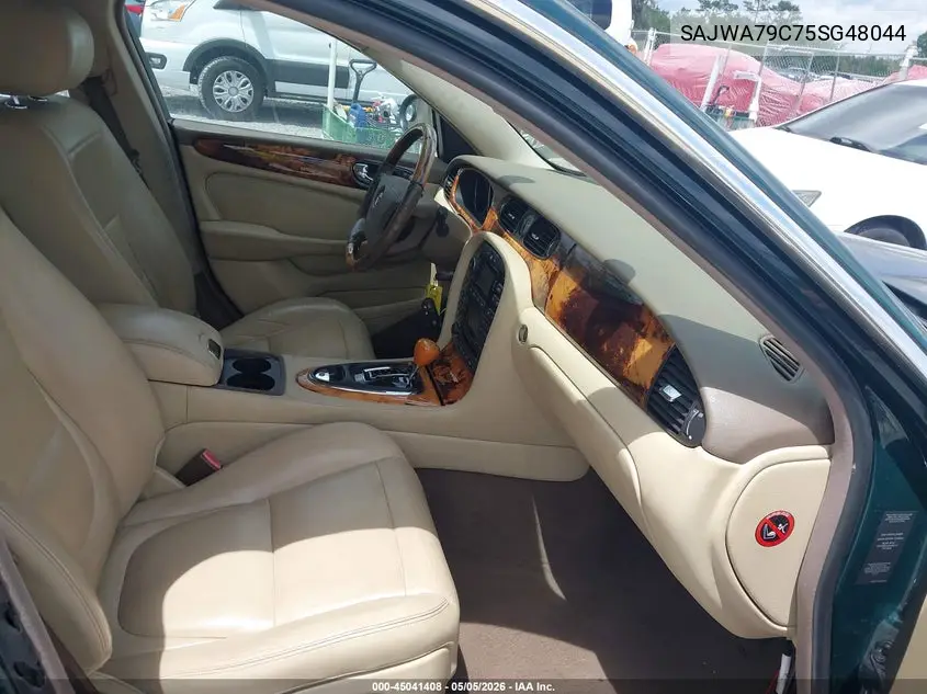 2005 Jaguar Xj Xj8 L VIN: SAJWA79C75SG48044 Lot: 45041408