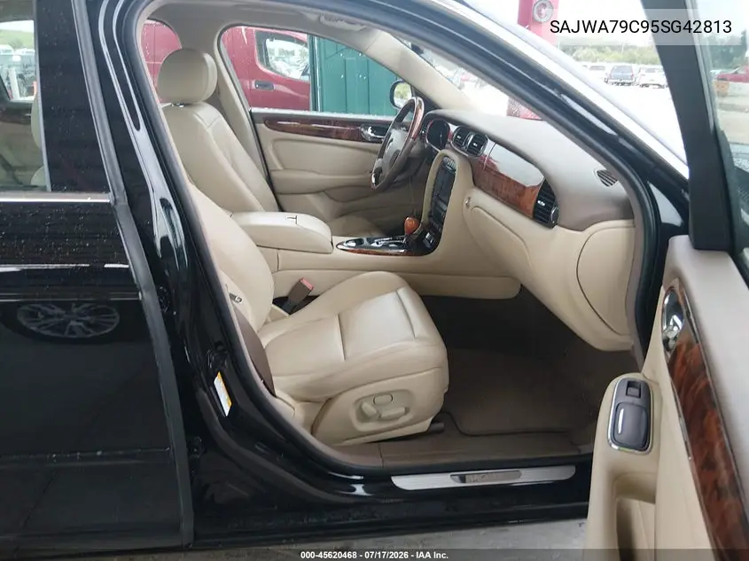 2005 Jaguar Xj Xj8 L VIN: SAJWA79C95SG42813 Lot: 45620468
