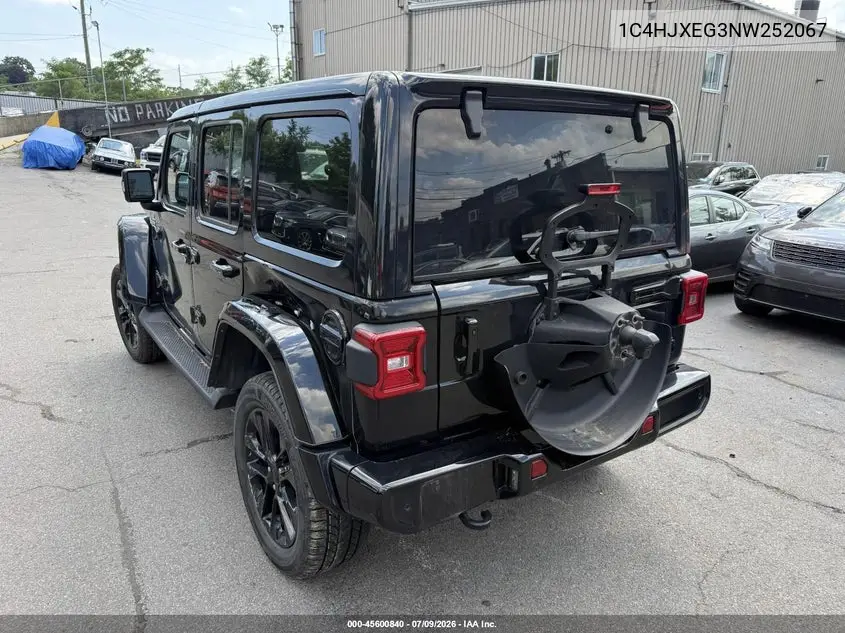 2022 Jeep Wrangler Unlimited High Altitude 4X4 VIN: 1C4HJXEG3NW252067 Lot: 45600840