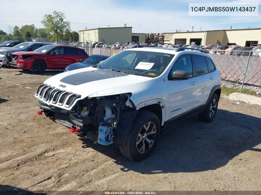 1C4PJMBS5GW143437 2016 Jeep Cherokee Trailhawk