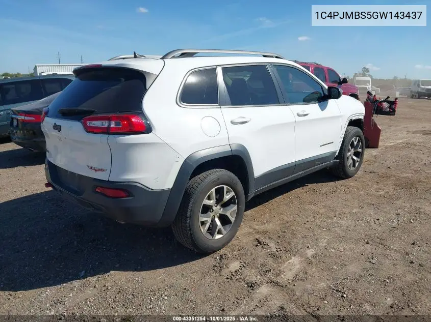 1C4PJMBS5GW143437 2016 Jeep Cherokee Trailhawk