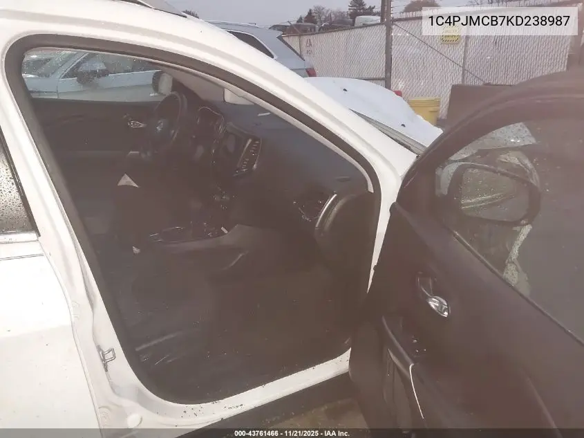 1C4PJMCB7KD238987 2019 Jeep Cherokee Latitude 4X4