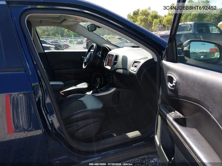 2017 Jeep Compass Latitude VIN: 3C4NJDBB8HT692452 Lot: 45670899