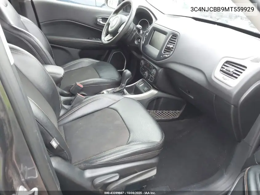 3C4NJCBB9MT559929 2021 Jeep Compass Latitude Fwd