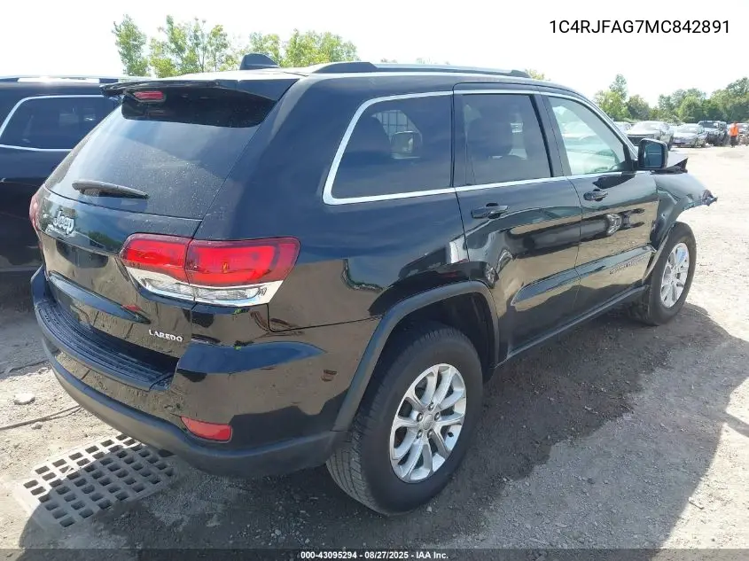1C4RJFAG7MC842891 2021 Jeep Grand Cherokee Laredo E 4X4