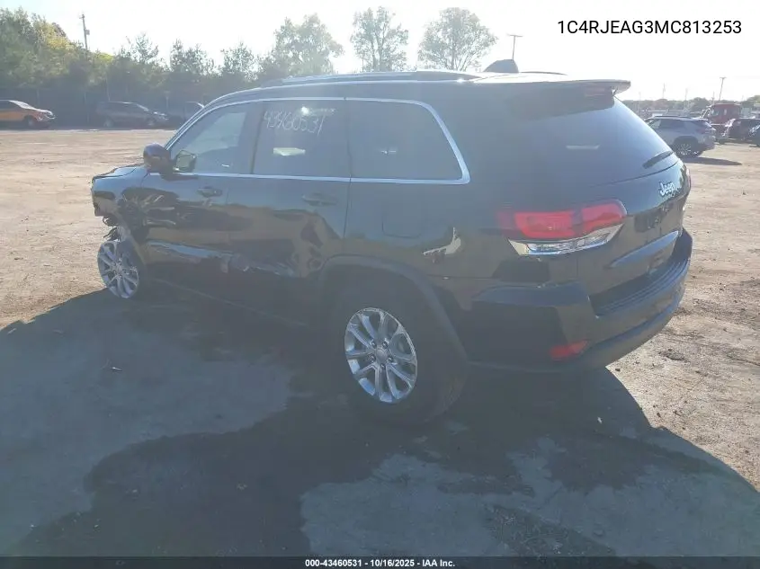 1C4RJEAG3MC813253 2021 Jeep Grand Cherokee Laredo E 4X2