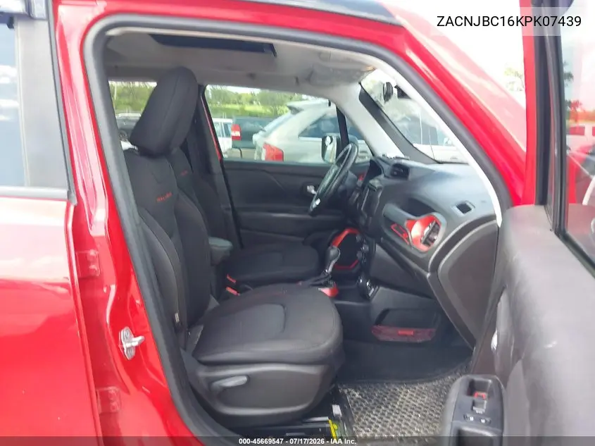 2019 Jeep Renegade Trailhawk 4X4 VIN: ZACNJBC16KPK07439 Lot: 45669547