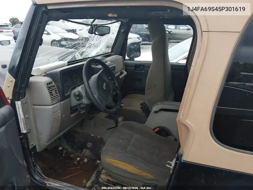 2005 Jeep Wrangler Rubicon VIN: 1J4FA69S45P301619 Lot: 45423204