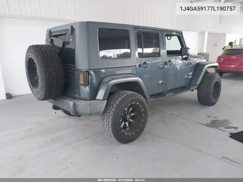 2007 Jeep Wrangler Unlimited Sahara VIN: 1J4GA59177L190757 Lot: 45628184