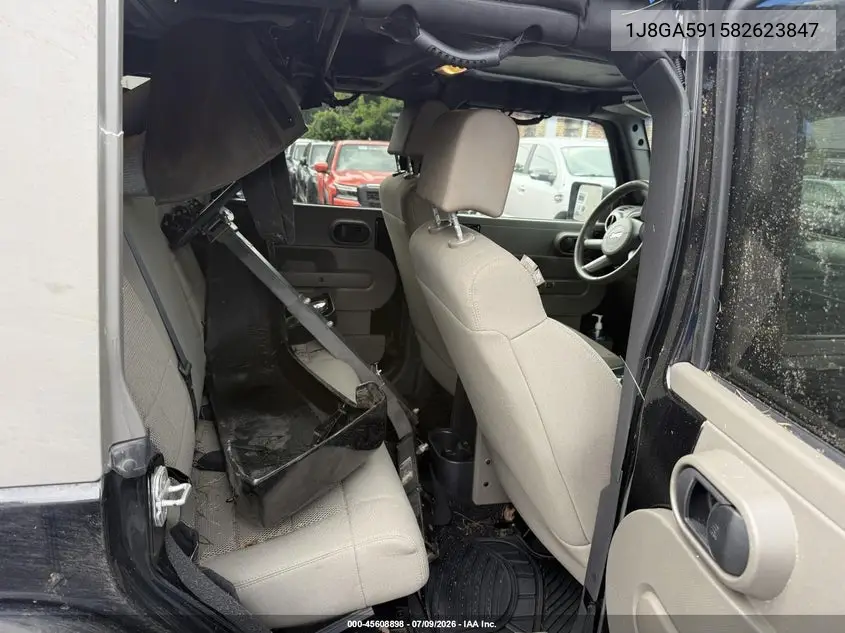 2008 Jeep Wrangler Unlimited Sahara VIN: 1J8GA59158L623847 Lot: 45608898