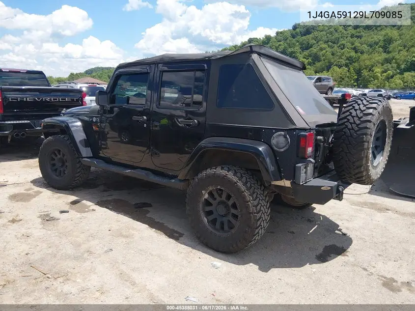 2009 Jeep Wrangler Unlimited Sahara VIN: 1J4GA59129L709085 Lot: 45388031