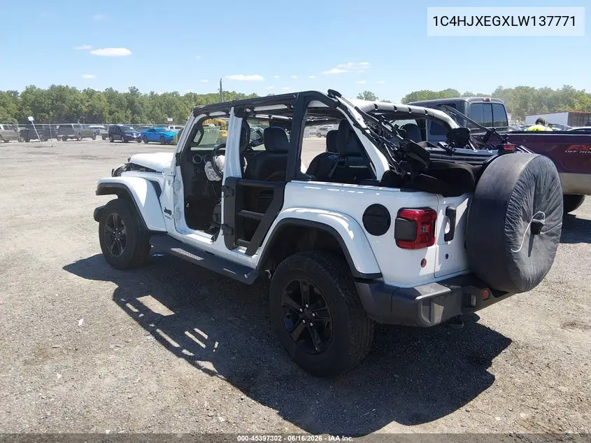 2020 Jeep Wrangler Unlimited Sahara Altitude 4X4 VIN: 1C4HJXEGXLW137771 Lot: 45397302
