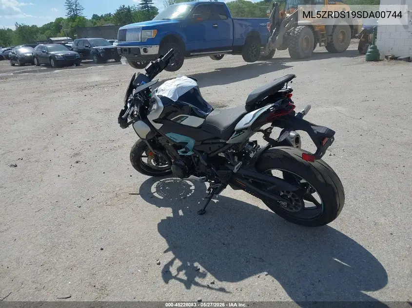 2025 Kawasaki Zr900 S VIN: ML5ZRDS19SDA00744 Lot: 45228083