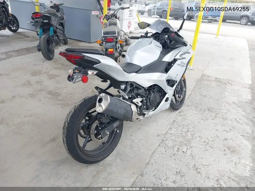 2025 Kawasaki Ex500 VIN: ML5EXGG10SDA69255 Lot: 45201891