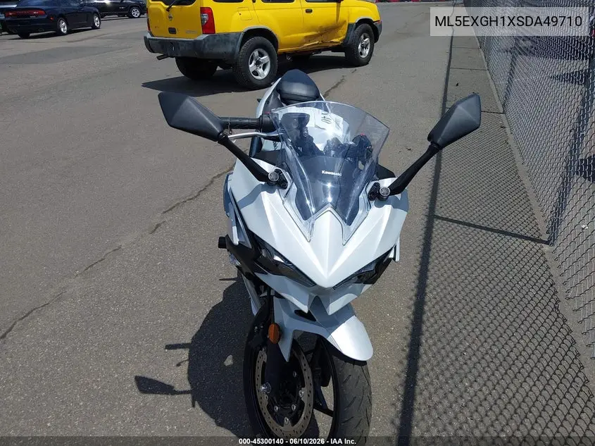 2025 Kawasaki Ex500 H VIN: ML5EXGH1XSDA49710 Lot: 45300140