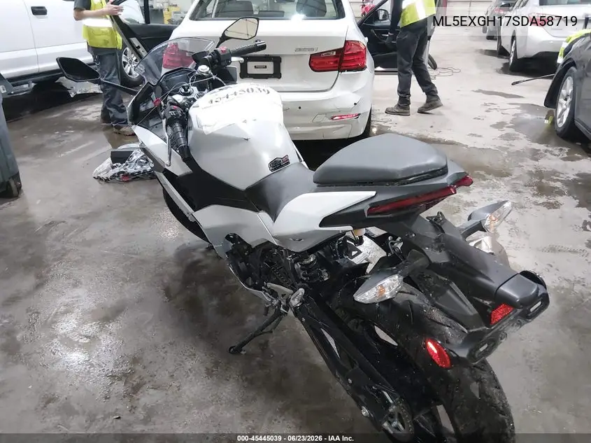 2025 Kawasaki Ex500 H VIN: ML5EXGH17SDA58719 Lot: 45445039