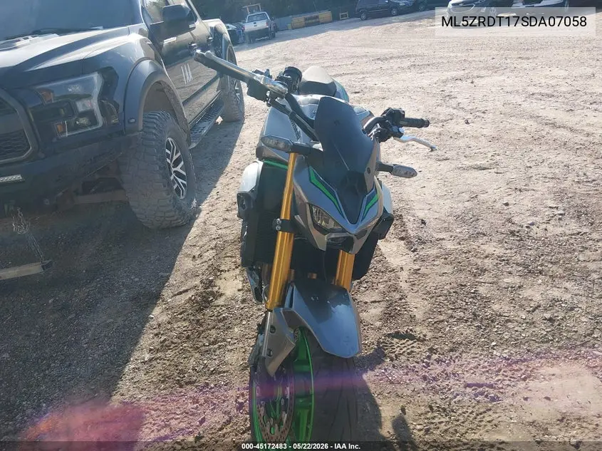 2025 Kawasaki Zr900 T VIN: ML5ZRDT17SDA07058 Lot: 45172483