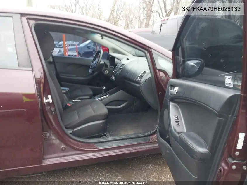 3KPFK4A79HE028132 2017 Kia Forte Lx