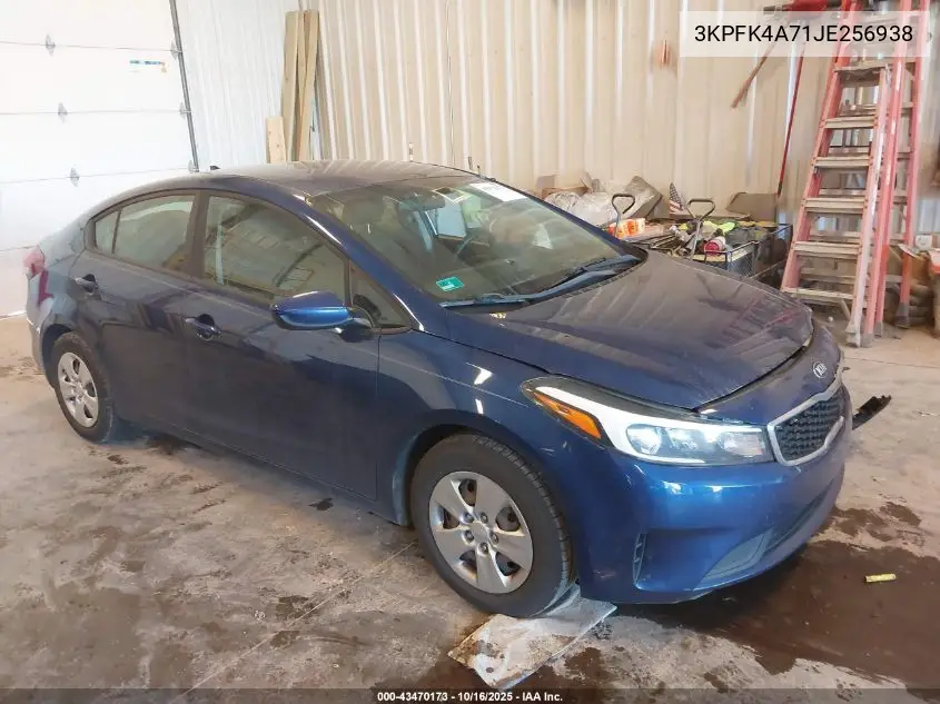3KPFK4A71JE256938 2018 Kia Forte Lx