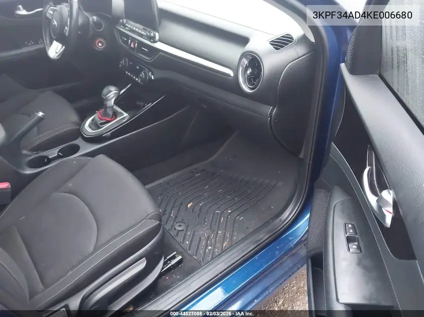 3KPF34AD4KE006680 2019 Kia Forte S