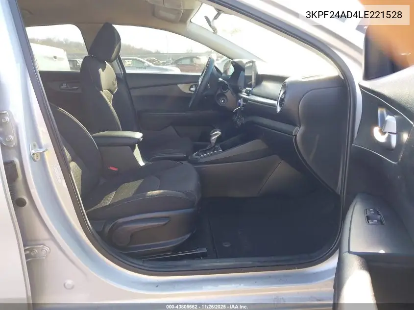 3KPF24AD4LE221528 2020 Kia Forte Lxs