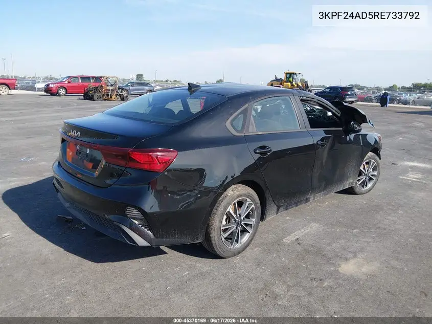 2024 Kia Forte Lxs VIN: 3KPF24AD5RE733792 Lot: 45370169