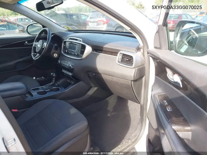 2016 Kia Sorento 2.4L Lx VIN: 5XYPGDA33GG070025 Lot: 45642006