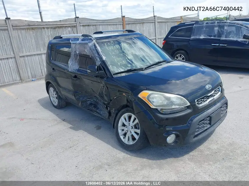 2012 Kia Soul 2.0L 2U/2.0L 4U/2.0L 4U Burner/2.0L 4U Luxury/2.0L 4U Retro VIN: KNDJT2A66C7400442 Lot: 12608402