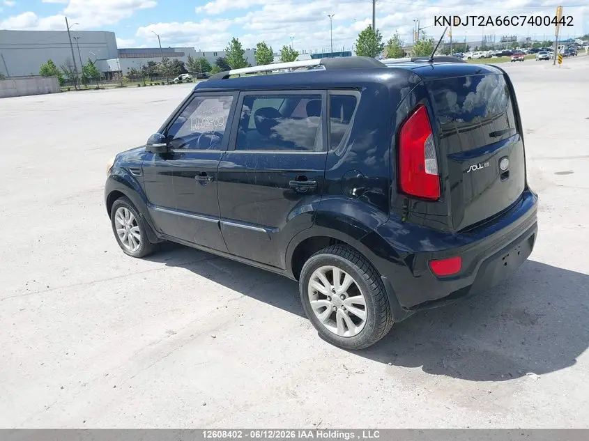 2012 Kia Soul 2.0L 2U/2.0L 4U/2.0L 4U Burner/2.0L 4U Luxury/2.0L 4U Retro VIN: KNDJT2A66C7400442 Lot: 12608402