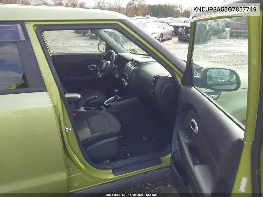 KNDJP3A55G7857749 2016 Kia Soul +