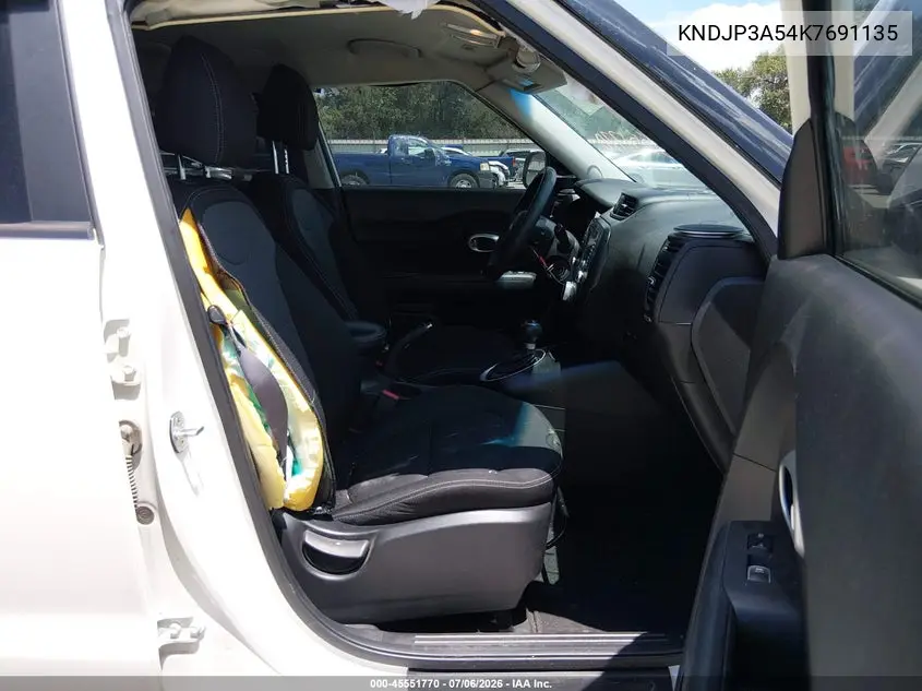 2019 Kia Soul + VIN: KNDJP3A54K7691135 Lot: 45551770