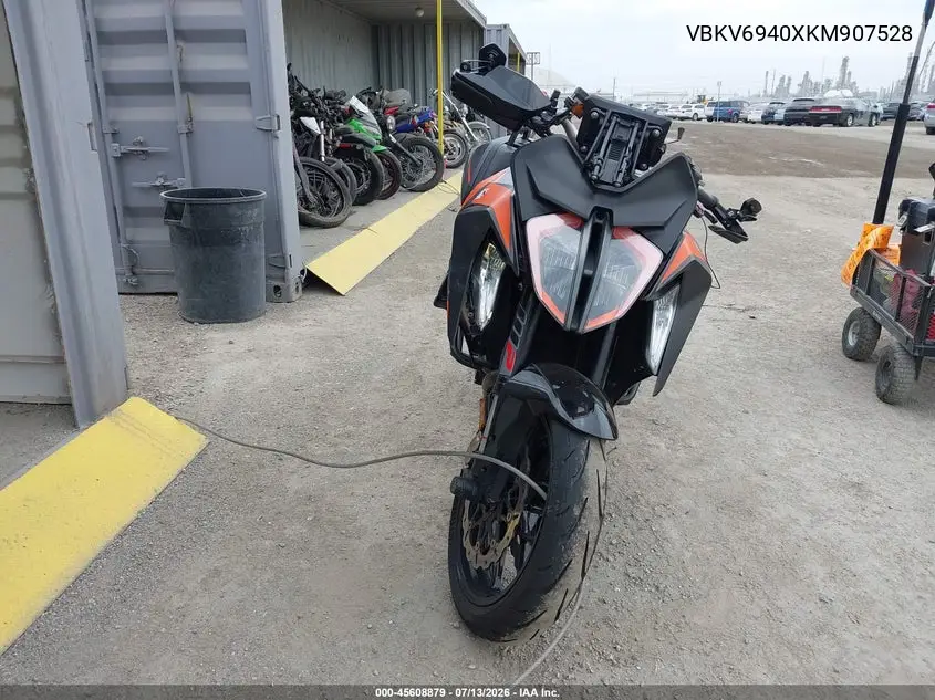 2019 Ktm 1290 Super Duke Gt VIN: VBKV6940XKM907528 Lot: 45608879