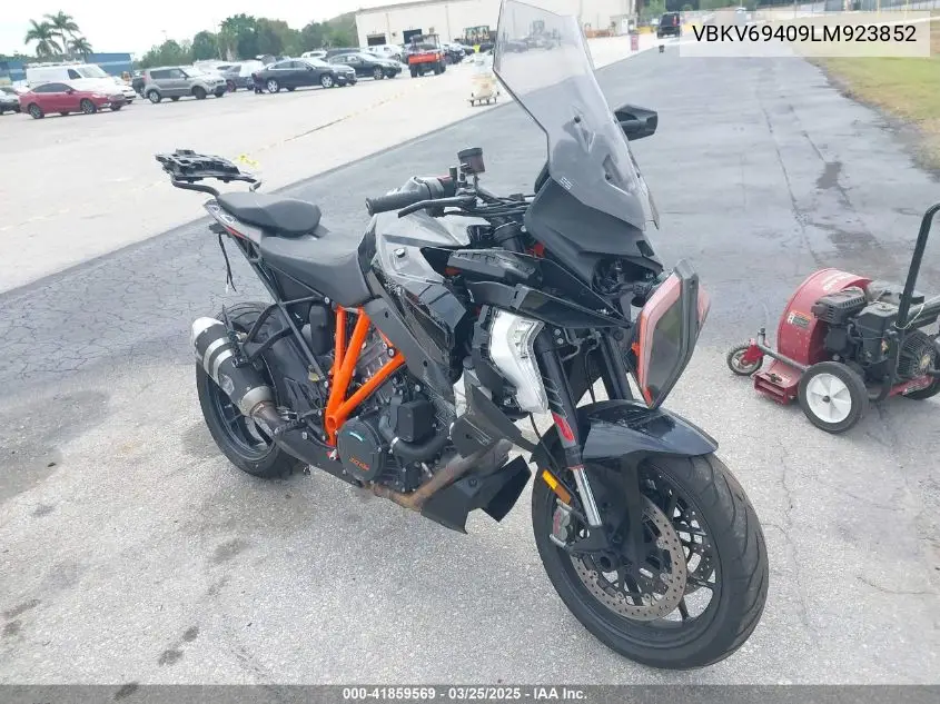 2020 Ktm 1290 Super Duke Gt VIN: VBKV69409LM923852 Lot: 41859569