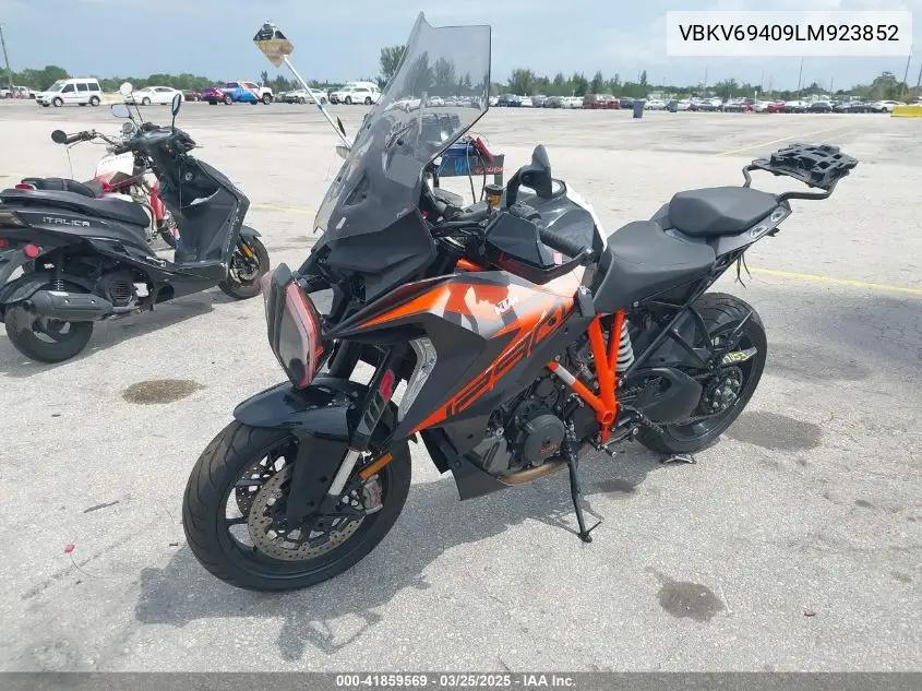 2020 Ktm 1290 Super Duke Gt VIN: VBKV69409LM923852 Lot: 41859569