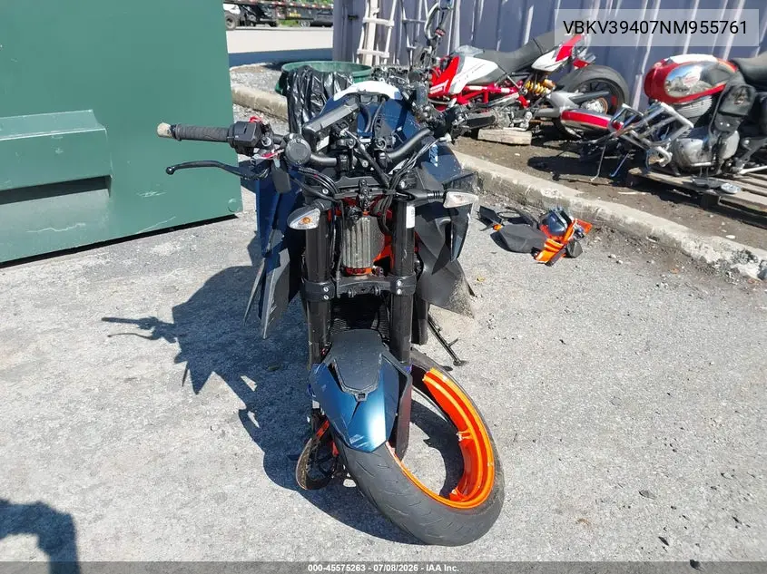 2022 Ktm 1290 Super Duke R VIN: VBKV39407NM955761 Lot: 45575263