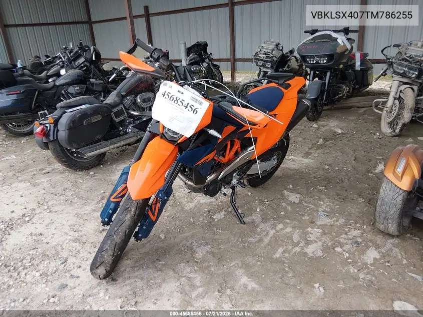 2026 Ktm 690 Smc (Canada) VIN: VBKLSX407TM786255 Lot: 45685456