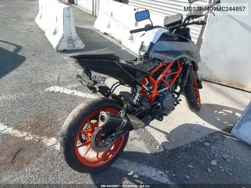 2021 Ktm 390 Duke VIN: MD2JPJ409MC244857 Lot: 44438507