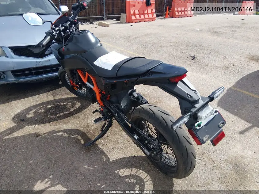 2026 Ktm 690 Smc R VIN: MD2J2J404TN206146 Lot: 44821840