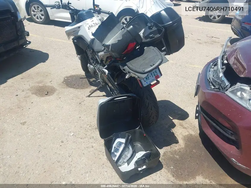 2024 Ktm 790 Duke VIN: LCETU7406RH710491 Lot: 45626447