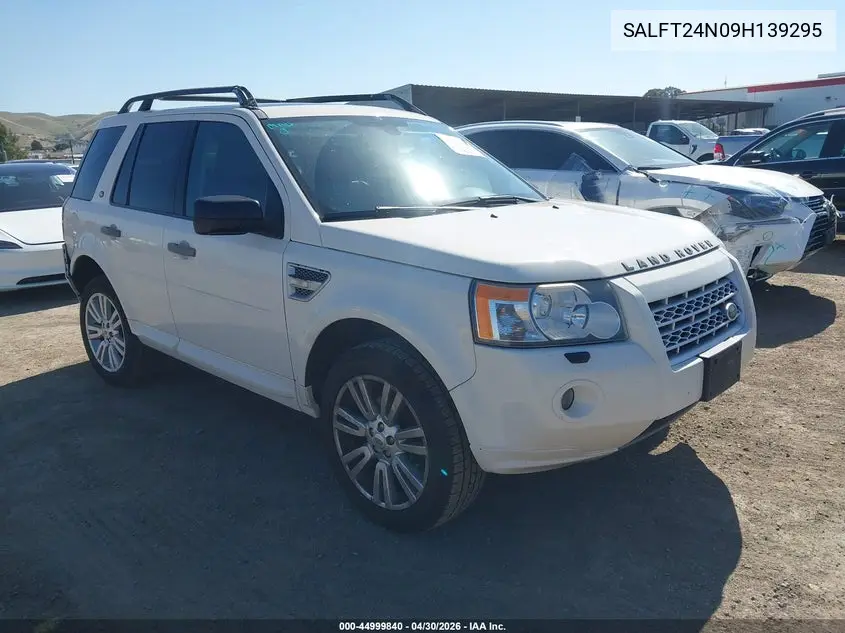 2009 Land Rover Lr2 Hse VIN: SALFT24N09H139295 Lot: 44999840