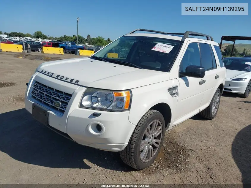 2009 Land Rover Lr2 Hse VIN: SALFT24N09H139295 Lot: 44999840