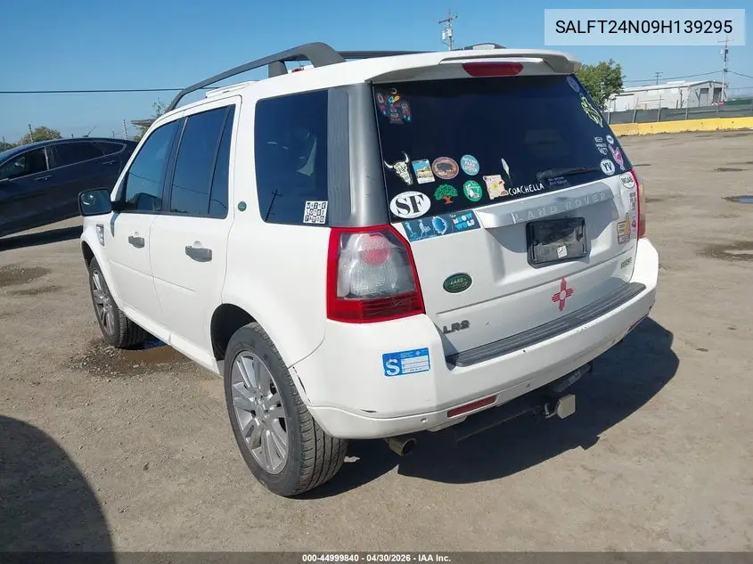 2009 Land Rover Lr2 Hse VIN: SALFT24N09H139295 Lot: 44999840