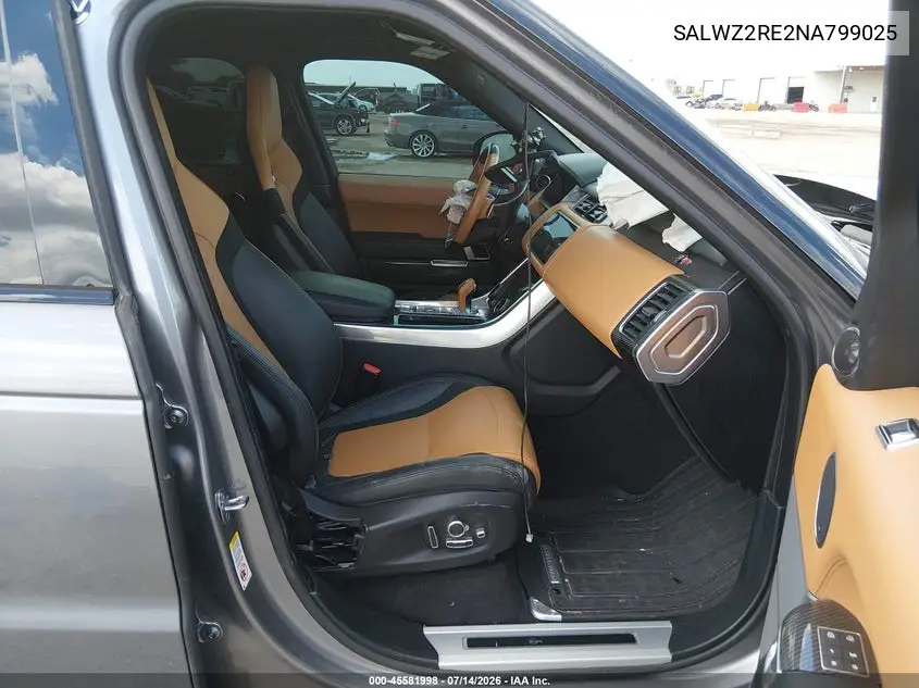 2022 Land Rover Range Rover Sport Svr/Svr Carbon Edition VIN: SALWZ2RE2NA799025 Lot: 45581998